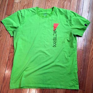 Arcteryx Mens T-Shirt - XL